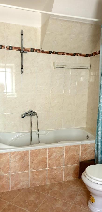 Apartments And Room Vela Сен Екстериор снимка